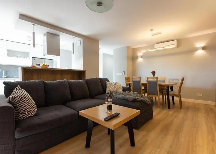 Center Floor View & Balcony *