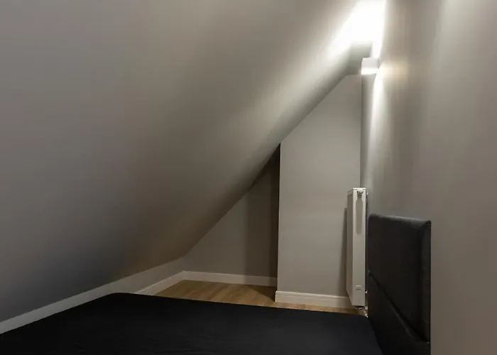 Center Floor View & Balcony Apartmán