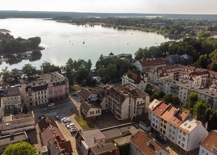 Apartmán Center Floor View & Balcony *
